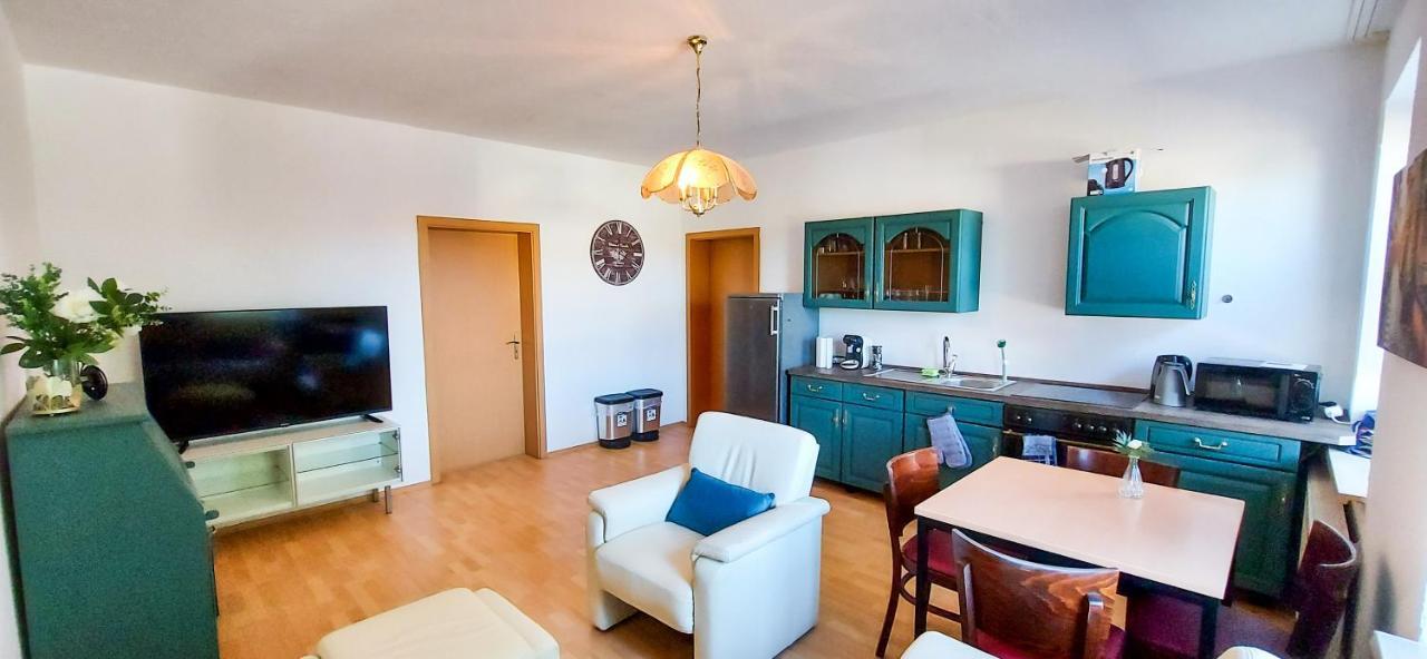 Divino Pension Zorbau Διαμέρισμα Lützen Εξωτερικό φωτογραφία